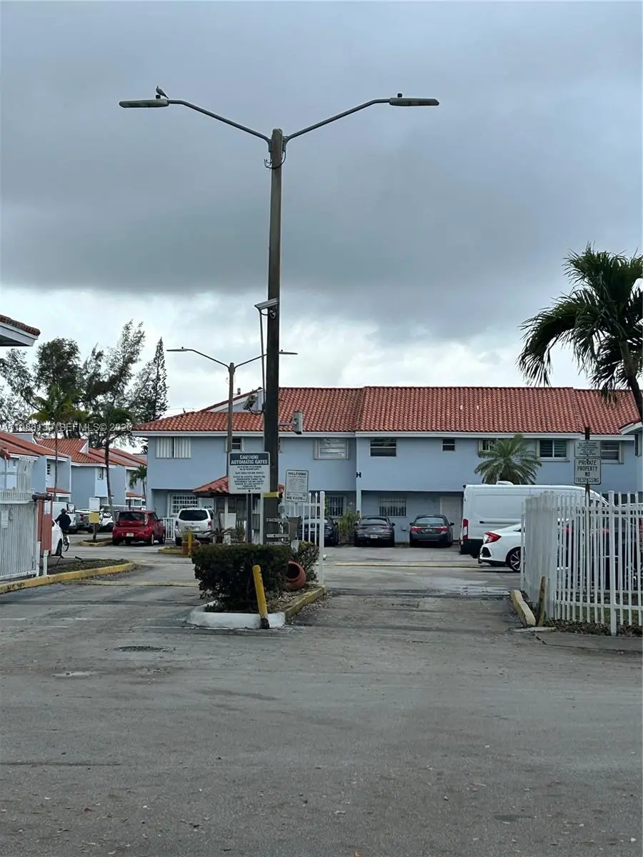 Photo of Listing #A11988139