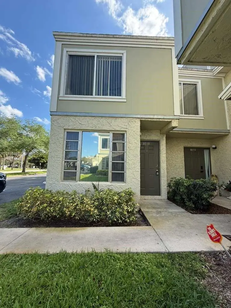 Photo of Listing #A11988380