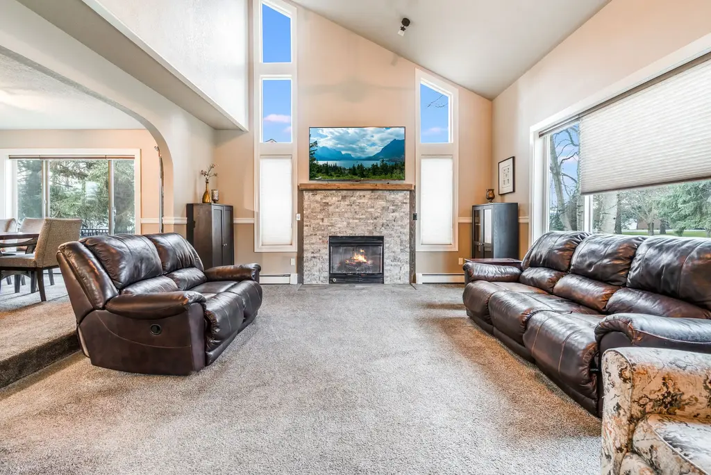 163 Crestview Drive, Bigfork