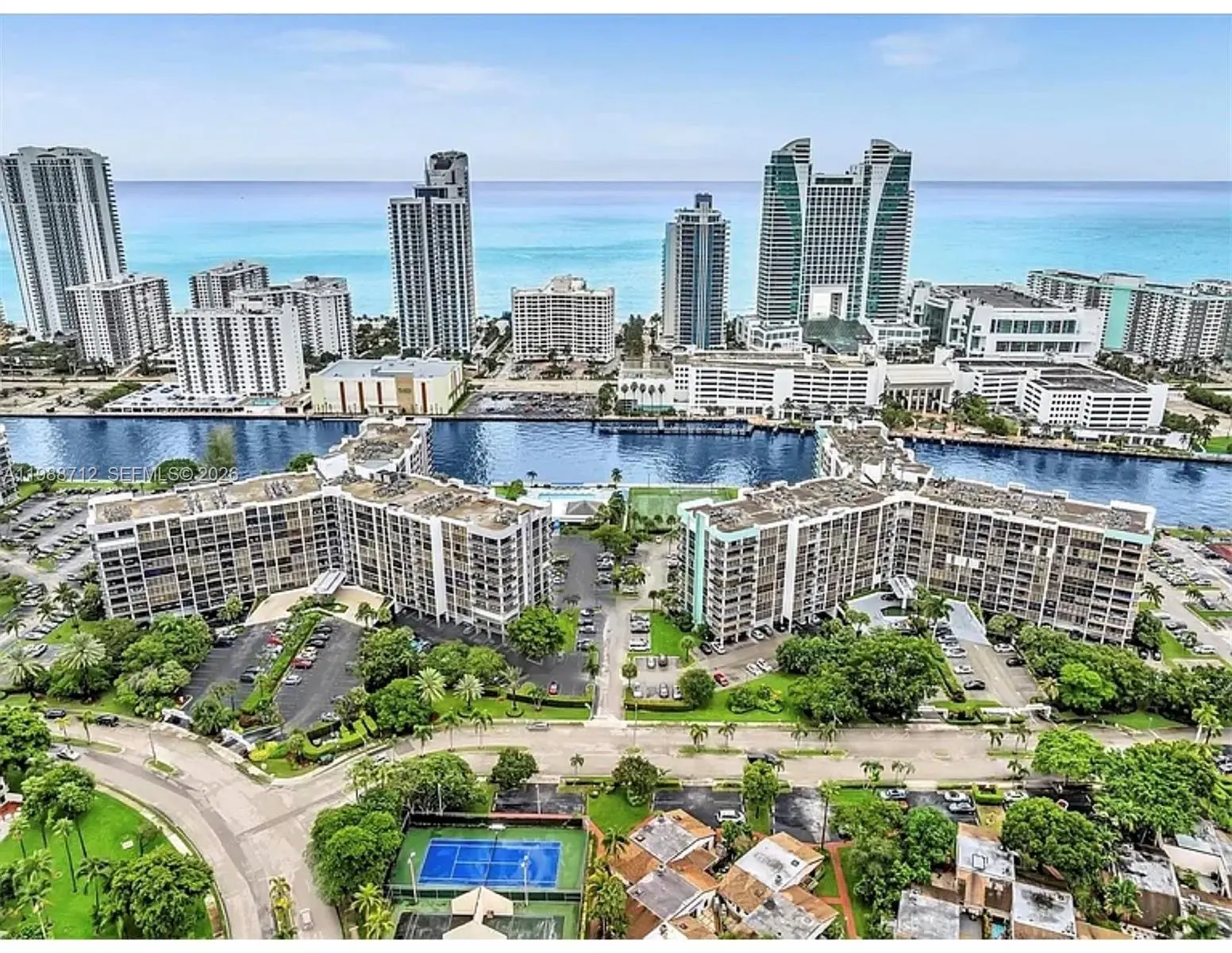 Photo of Listing #A11988712