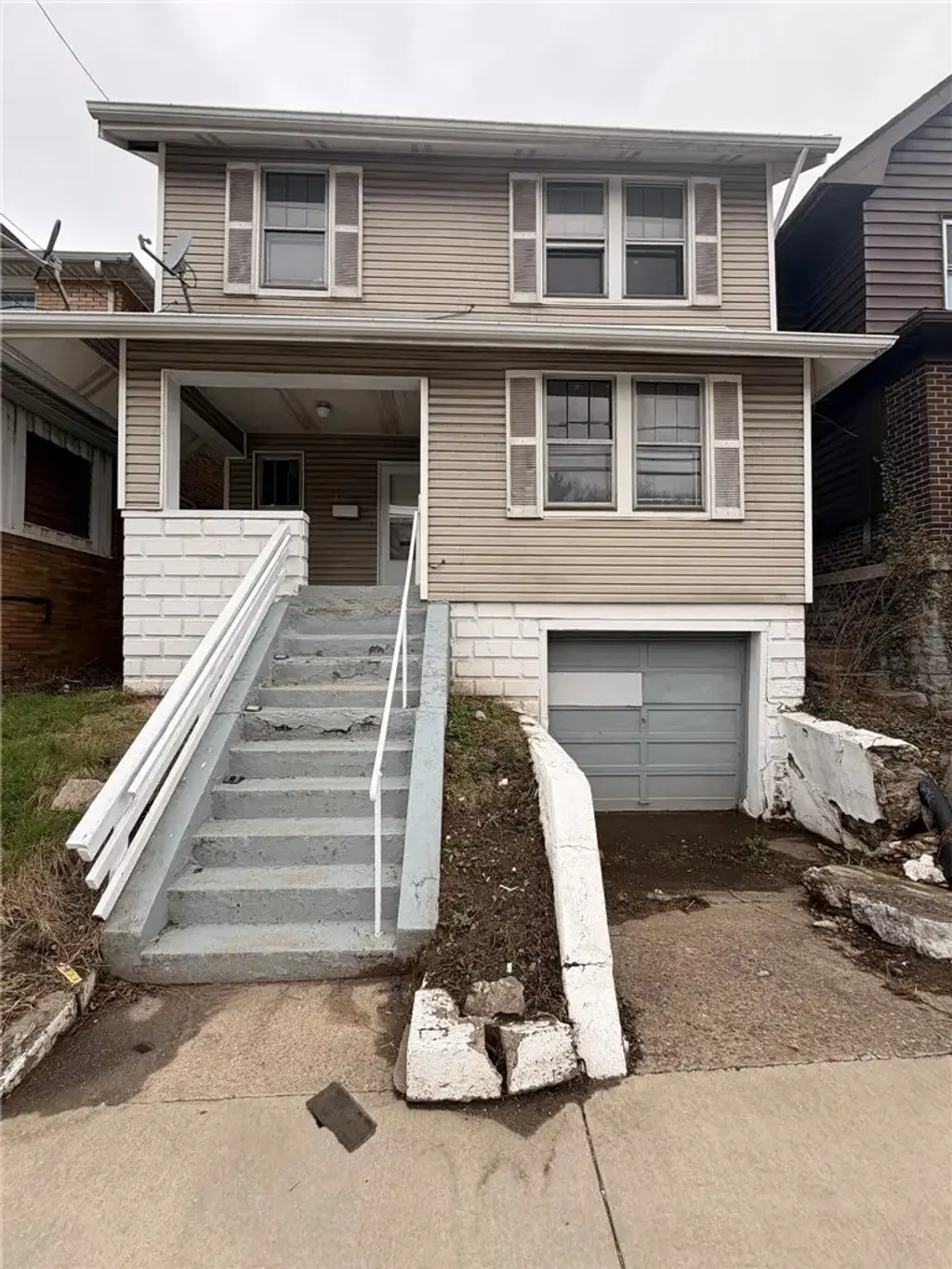 1725 Laketon Road , Wilkinsburg