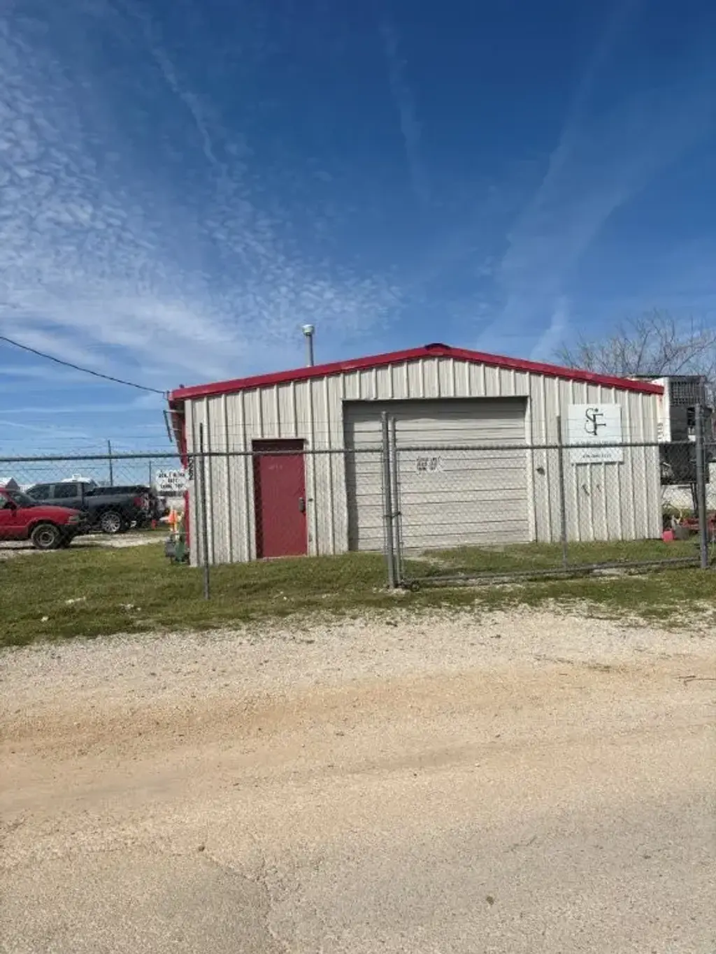 622 N B Street, Rogers