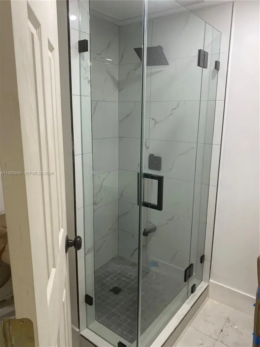 Photo of Listing #A11988940