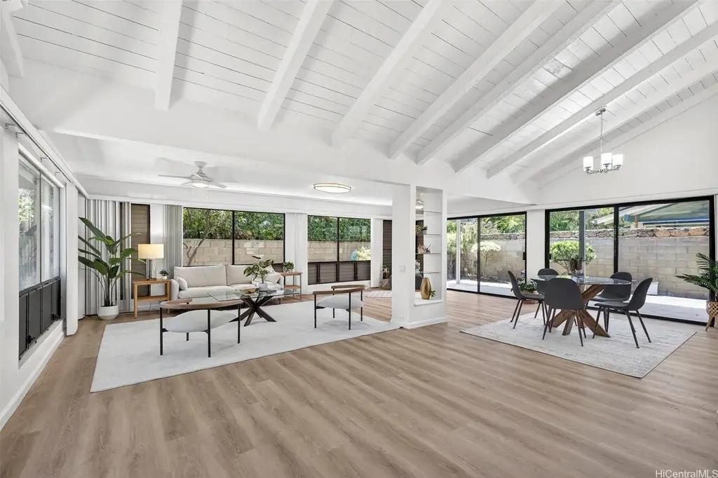7539 Huialoha Street, Honolulu