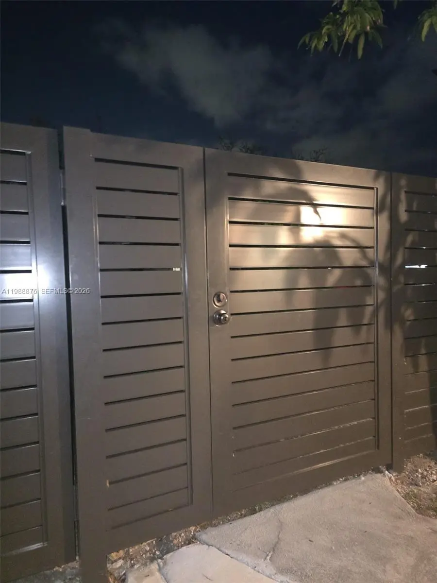 Photo of Listing #A11988876