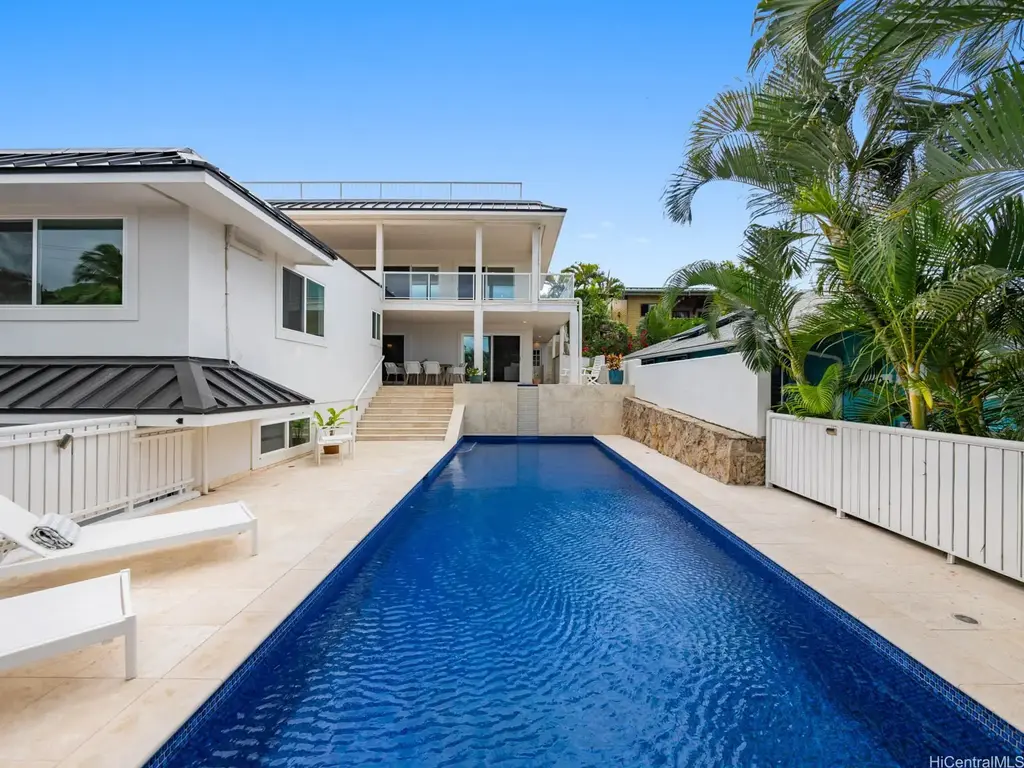 148 Kaelepulu Drive, Kailua