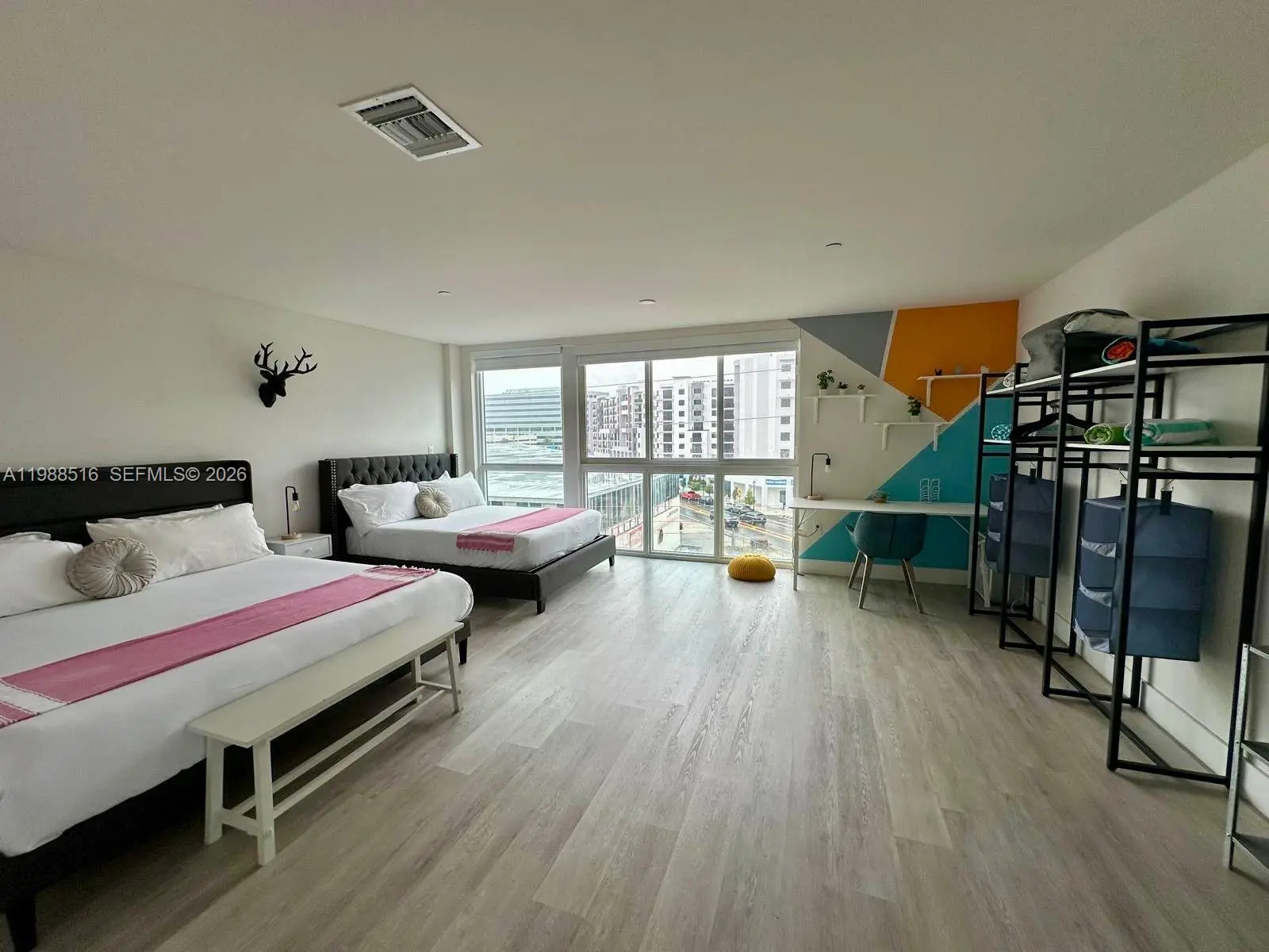 Photo of Listing #A11988516