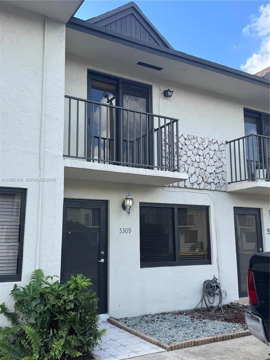 Photo of Listing #A11982708