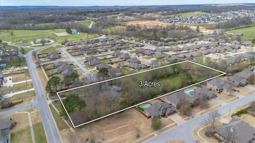 4450 W Mount Comfort Road, Fayetteville