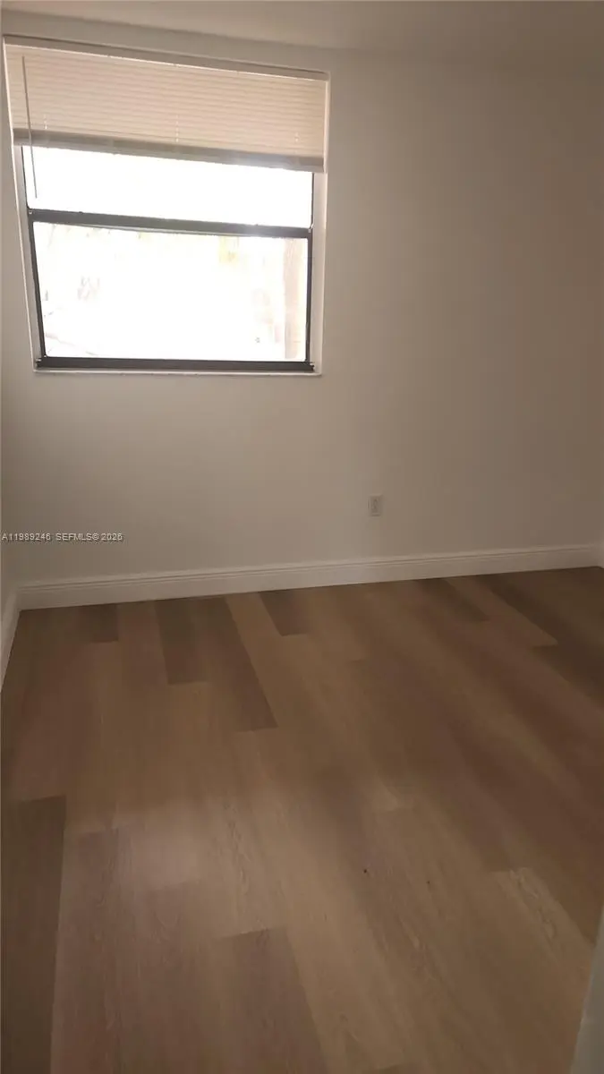 Photo of Listing #A11989246