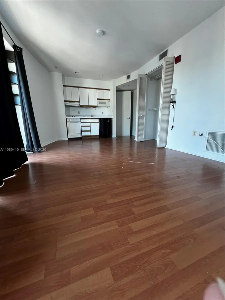 Photo of Listing #A11989415