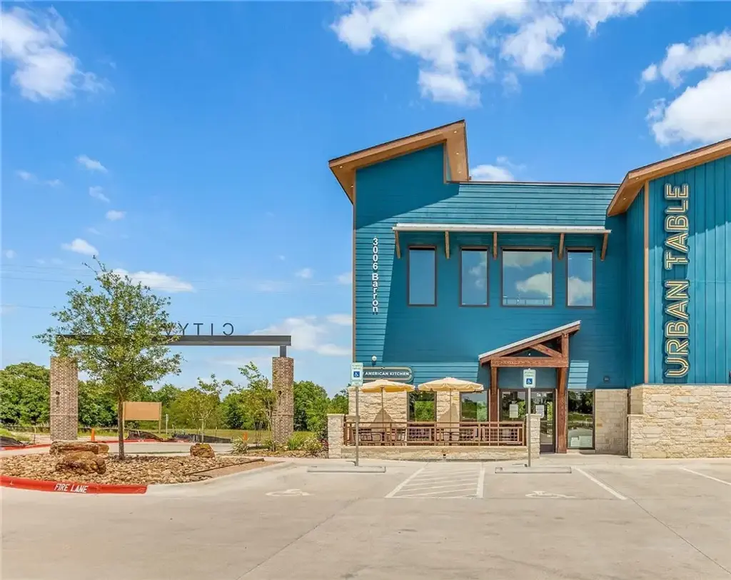 3006 Barron Road, College Station