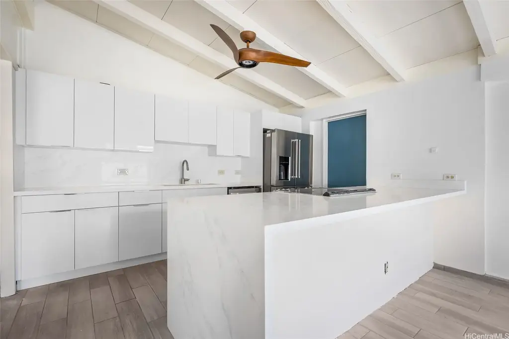 771 Akumu Street, Kailua