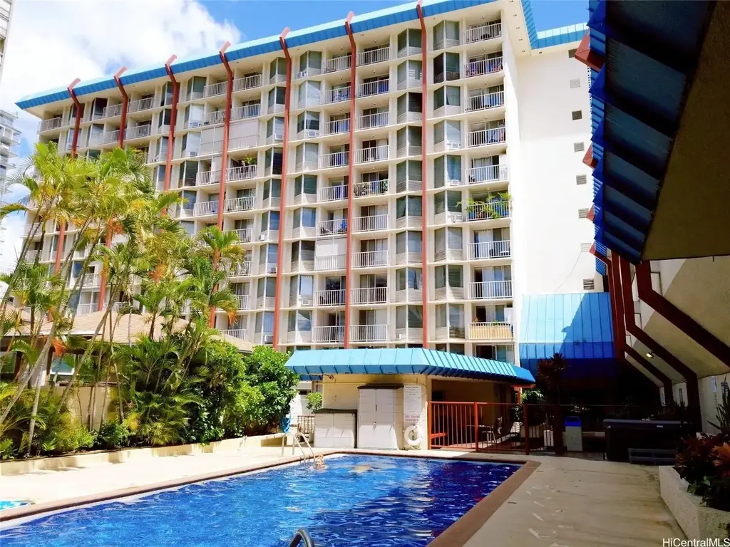 (unit #304) 1535 Pensacola Street, Honolulu