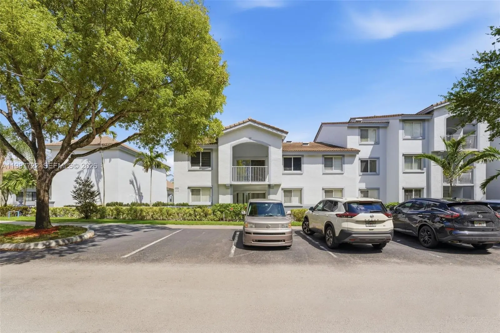 Photo of Listing #A11987722