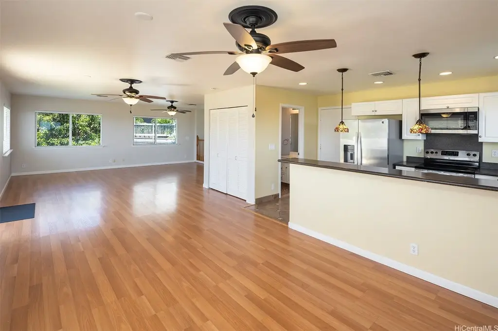 92-7049 Elele Street # 102, Kapolei