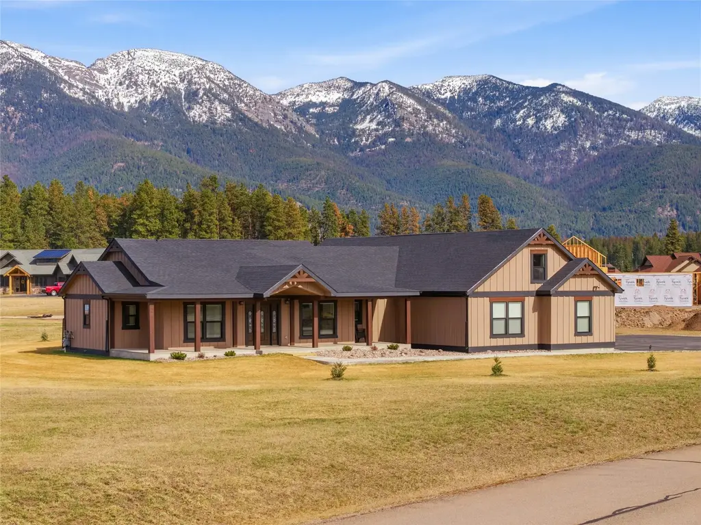 5 Towering Pine Court, Kalispell
