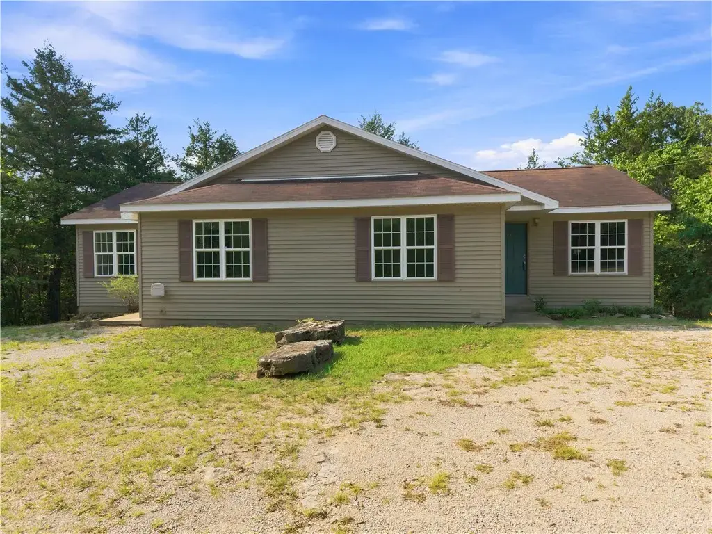 895 Flamingo Lane, Eureka Springs