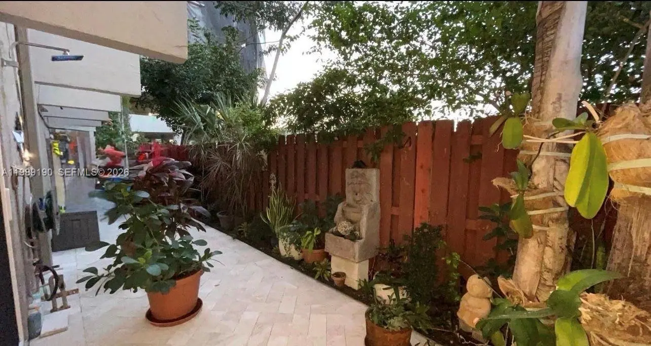 Photo of Listing #A11989190