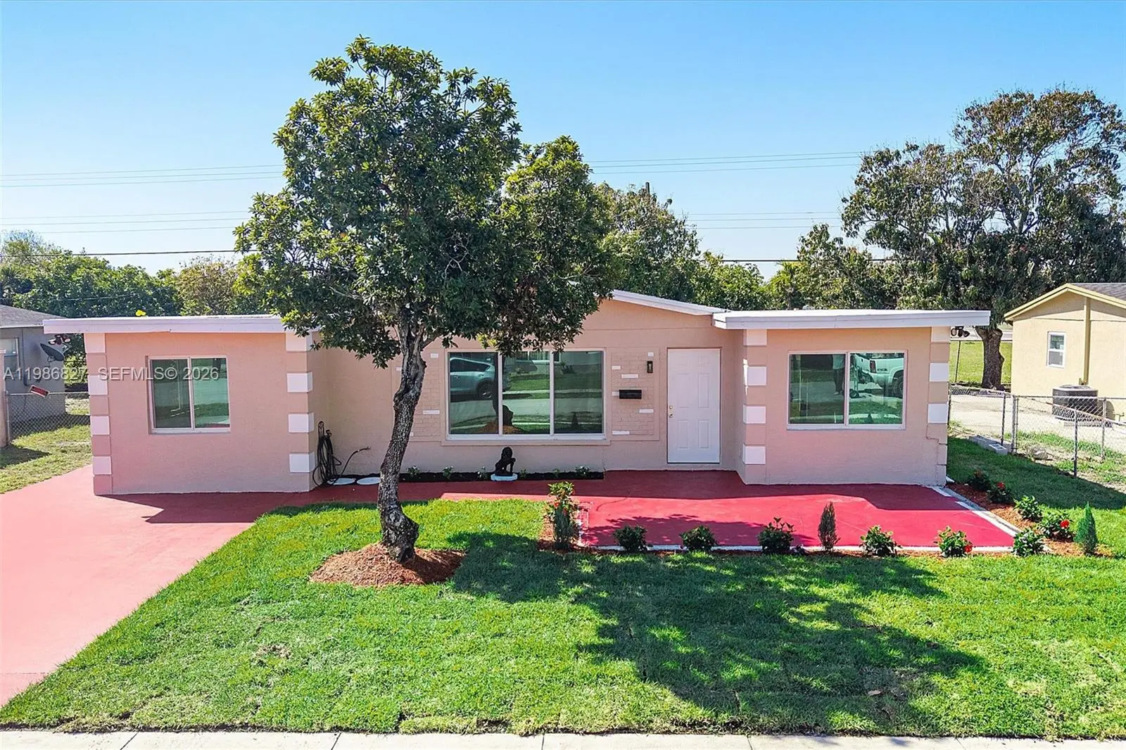 Photo of Listing #A11986827