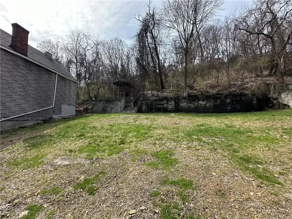 809 Davis Avenue , McKees Rocks