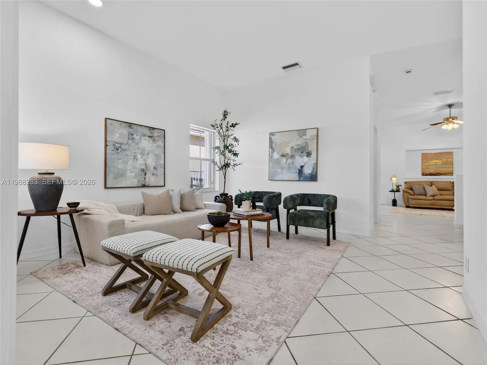 Photo of Listing #A11988283