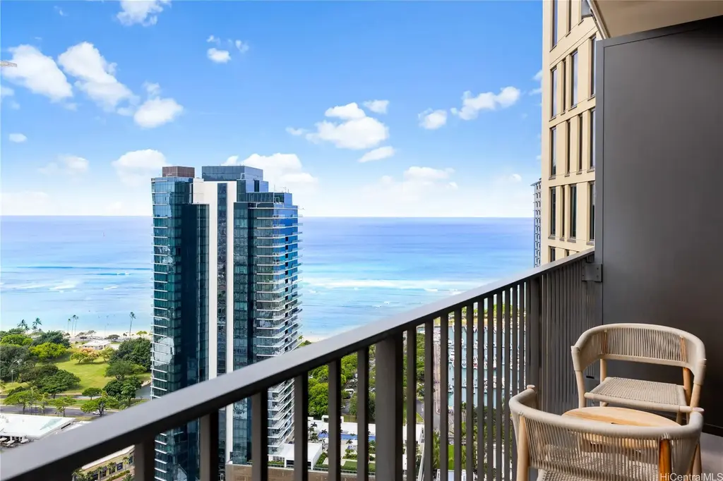987 Queen Street # 3910, Honolulu