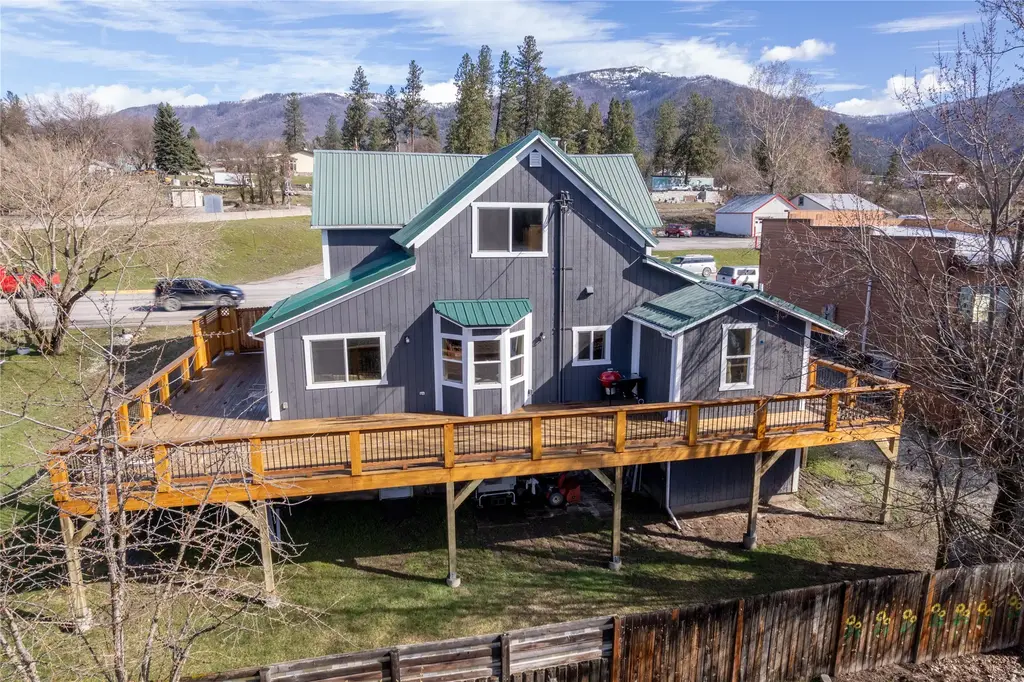 229 W Main Street, Thompson Falls