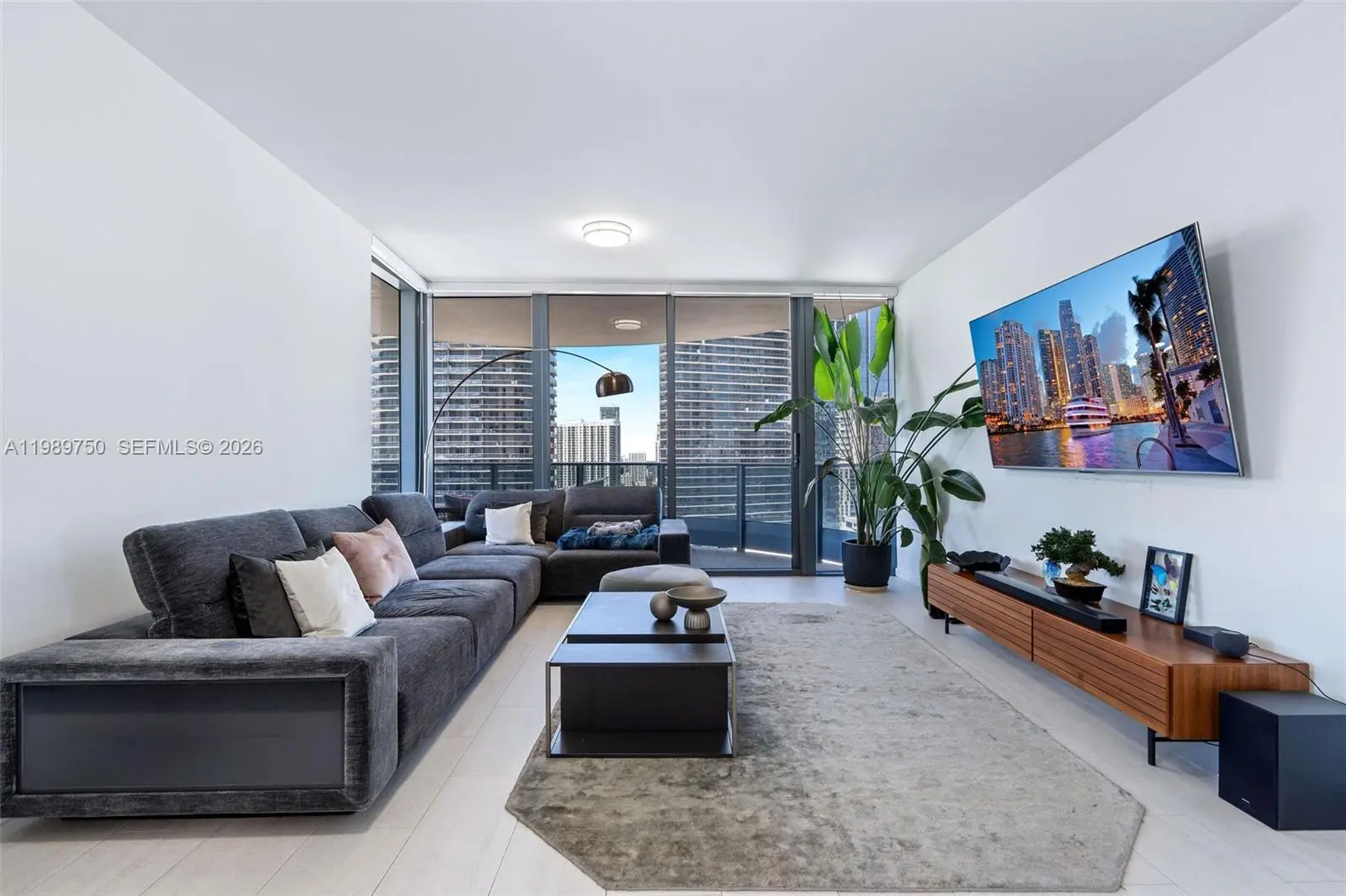 Photo of Listing #A11989750