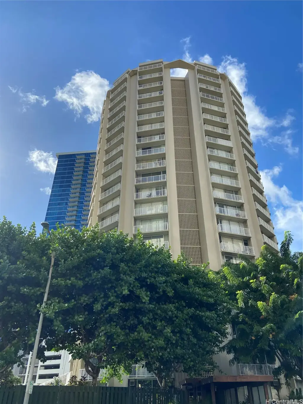 750 Amana Street # 1602, Honolulu