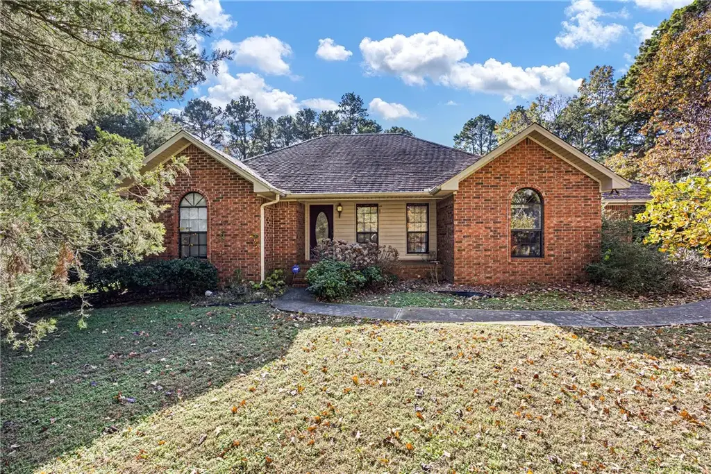 118 Forest Road, Russellville