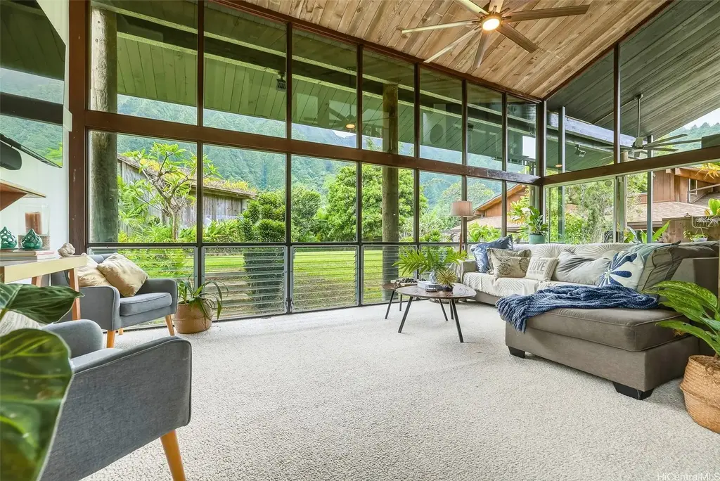 47-585 Ahuimanu Road, Kaneohe