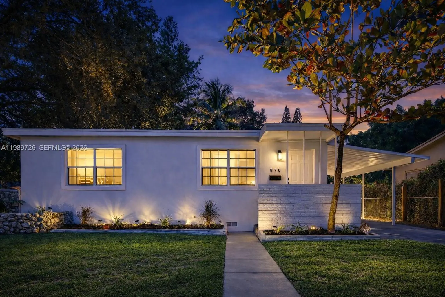 Photo of Listing #A11989726