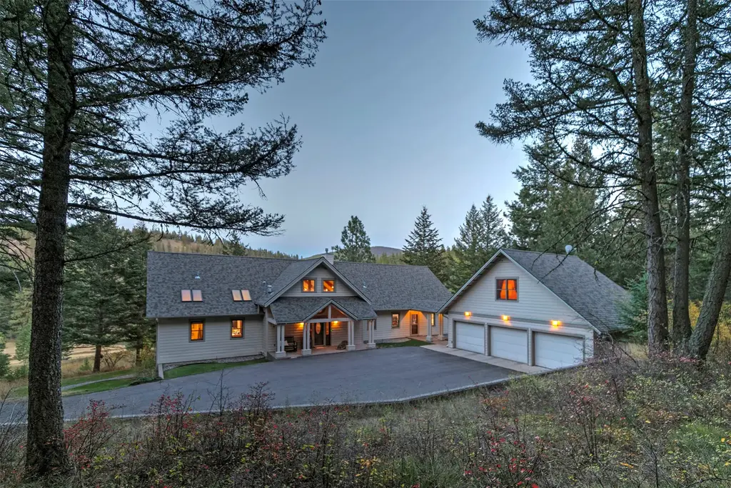 7229 Russian Joe Road, Missoula
