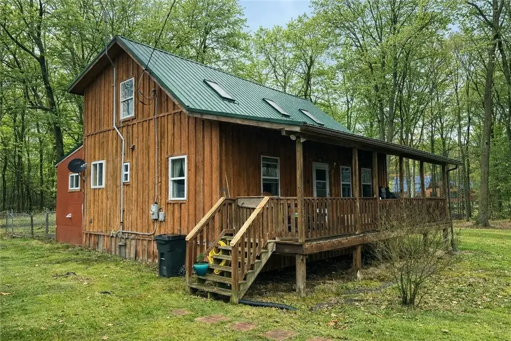113 Mohican Lane, Allegheny