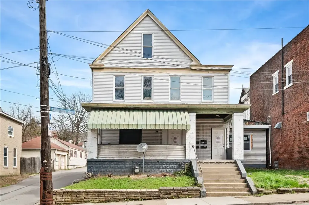 1008 Chartiers Avenue , Elliott