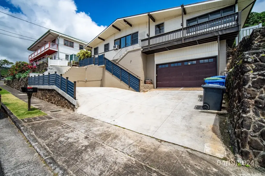 1483 Mahiole Street # B, Honolulu