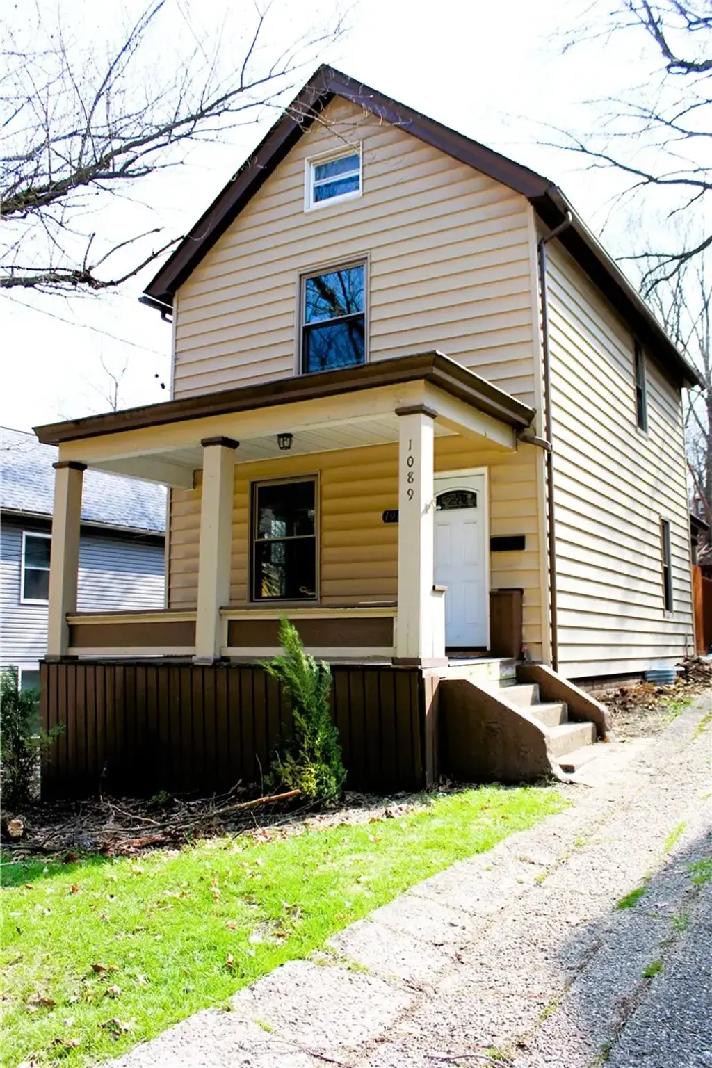 1089 Main Street, Coraopolis