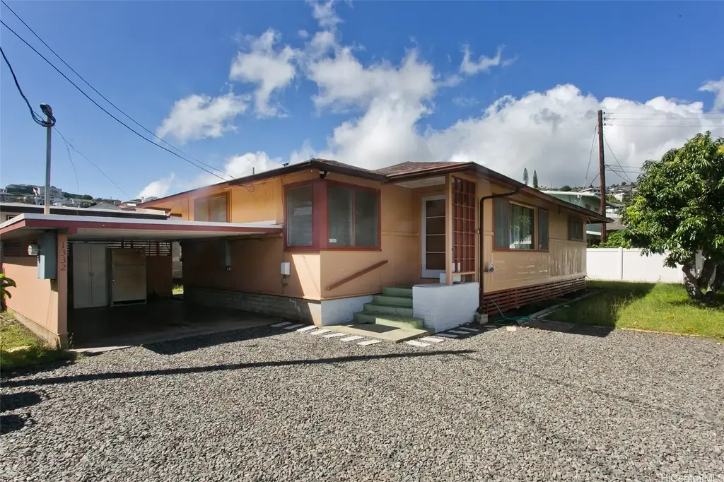 1332 15th Avenue, Honolulu