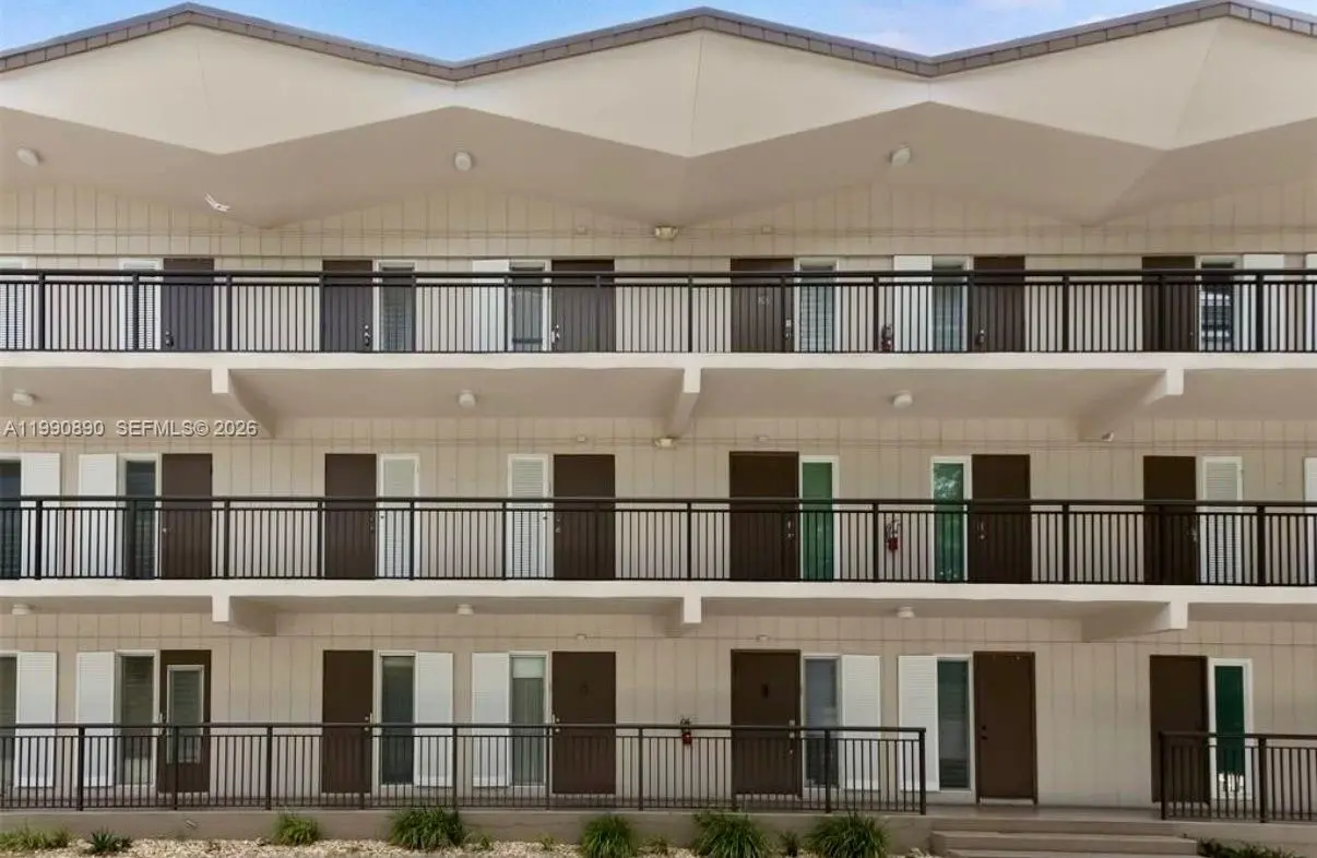 Photo of Listing #A11990890