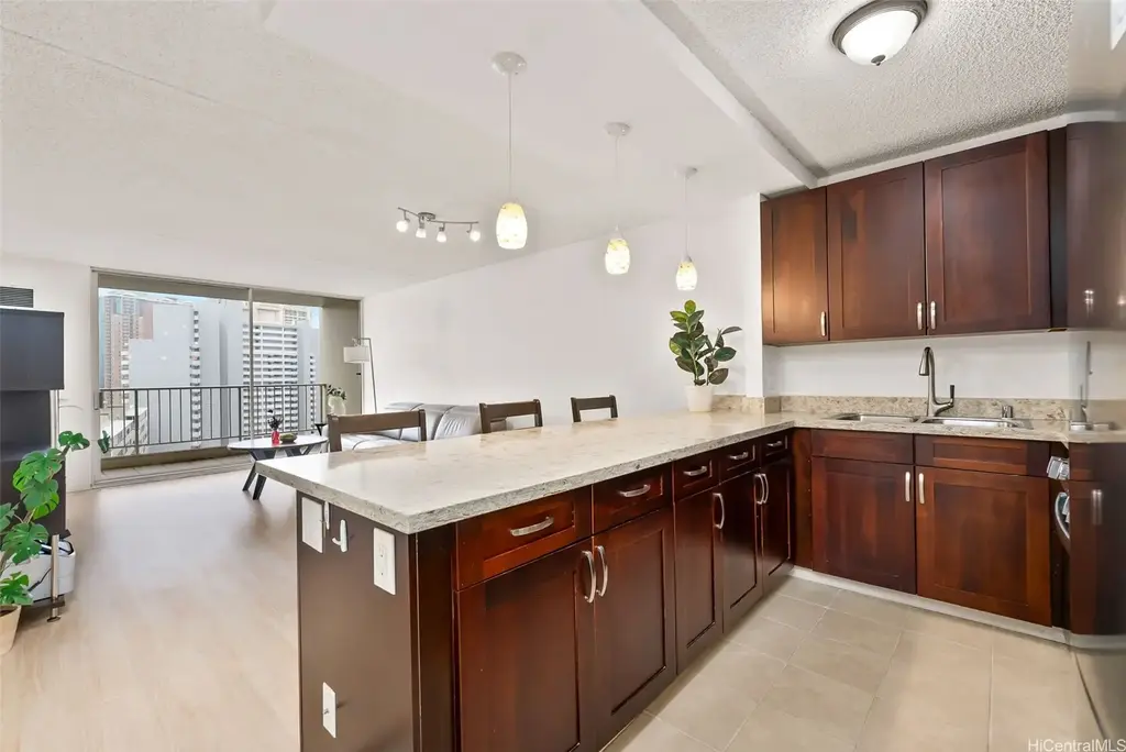 (unit #1705) 400 Hobron Lane, Honolulu