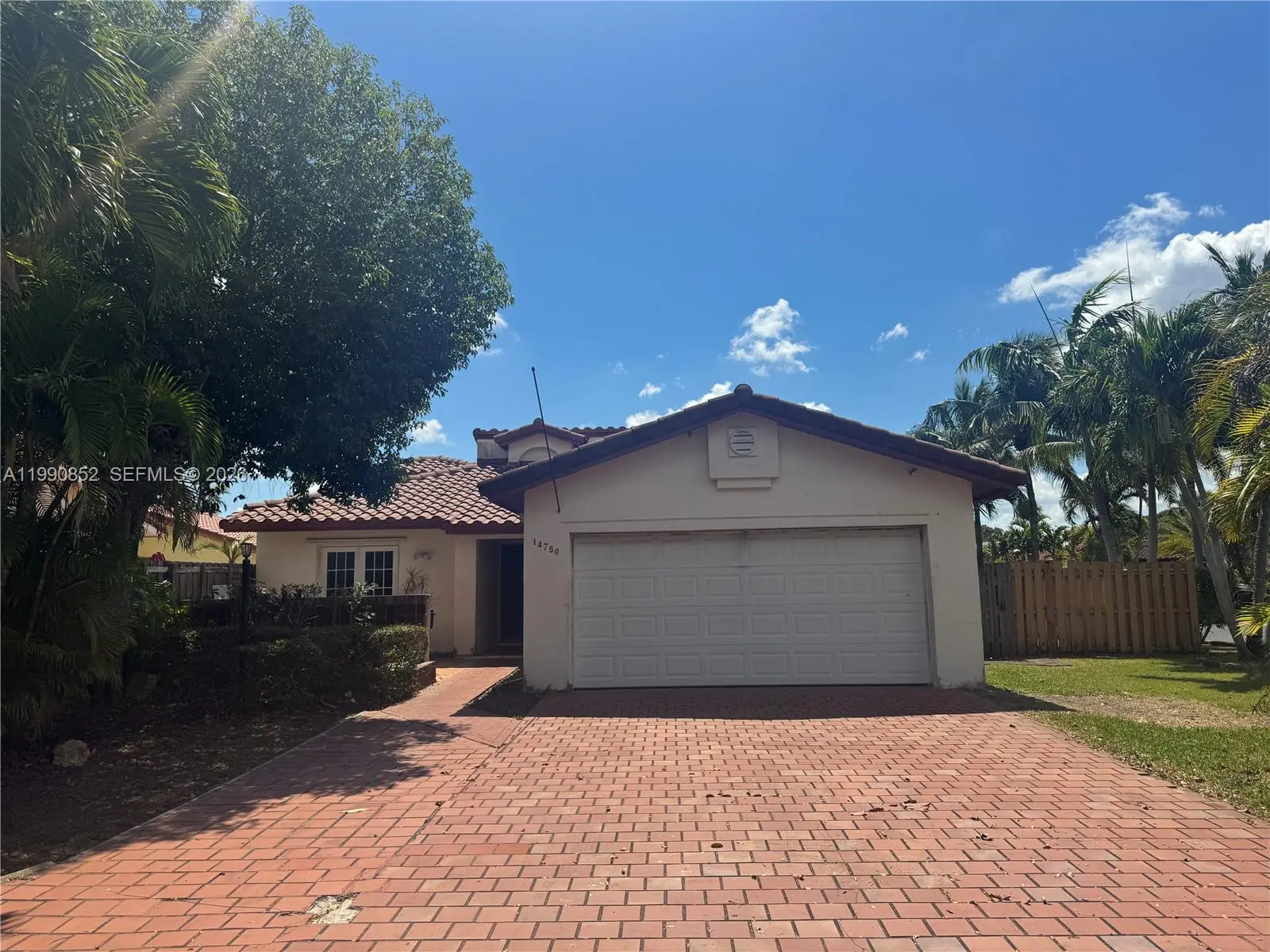 Photo of Listing #A11990852