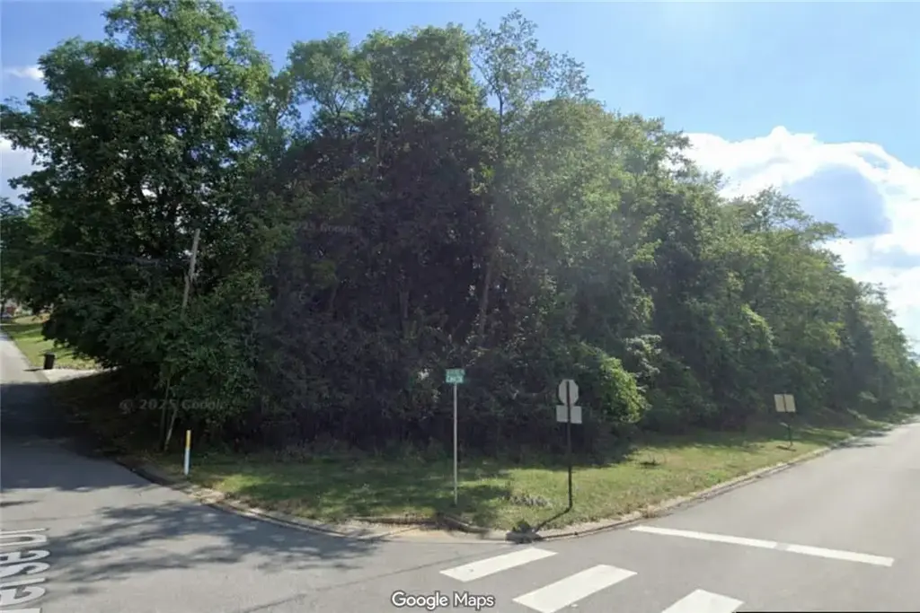 Traverse Road , Pleasant Hills