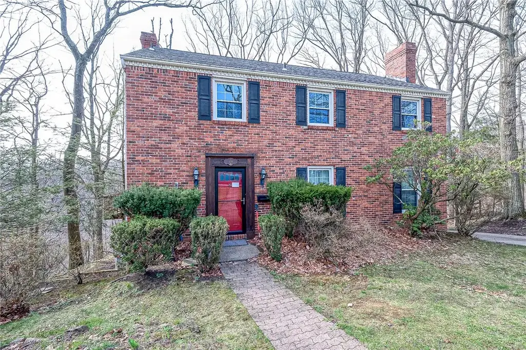 138 Timberlane Drive , Ross