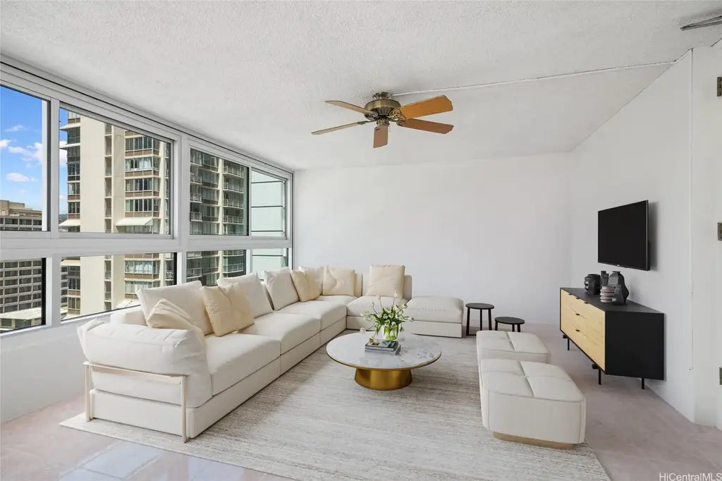 2421 Tusitala Street # 1103, Honolulu