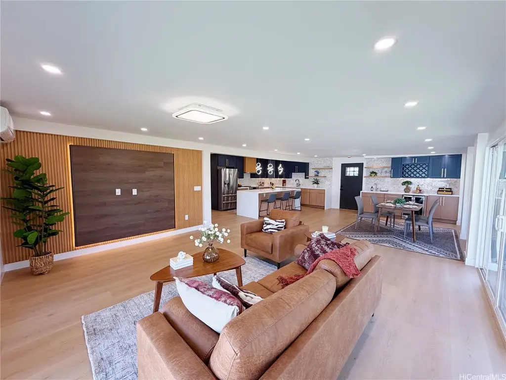 225 Aikane Street, Kailua