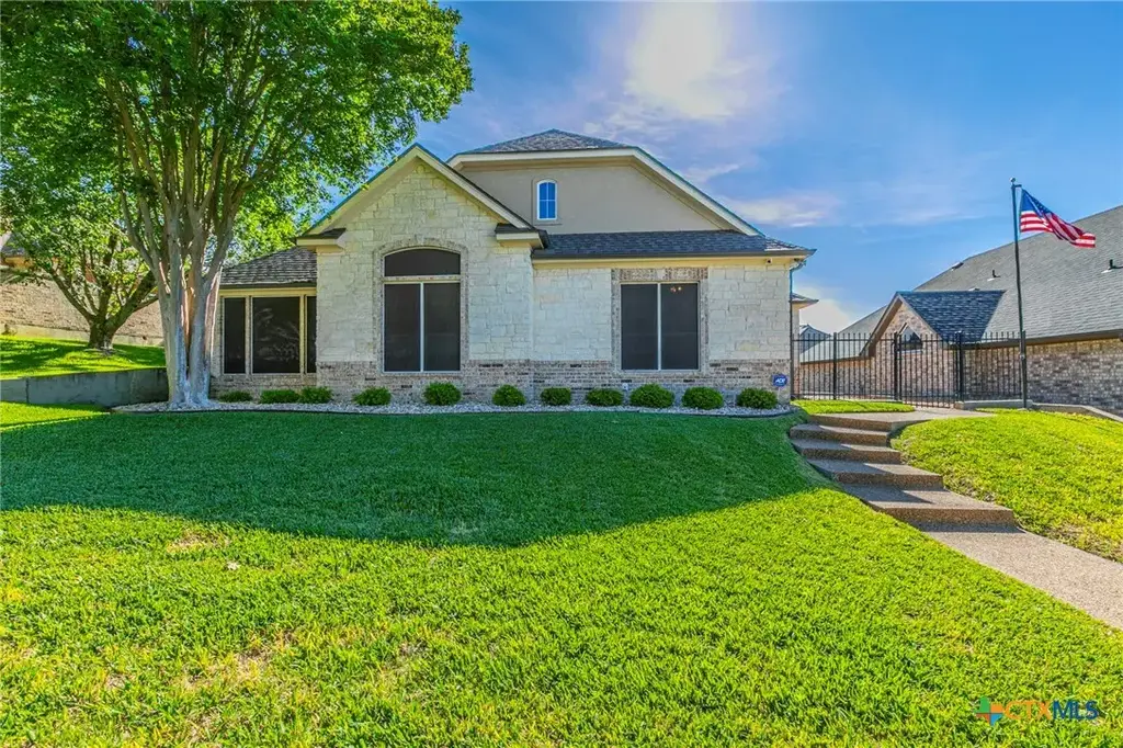 1305 Daisy Lane, Temple