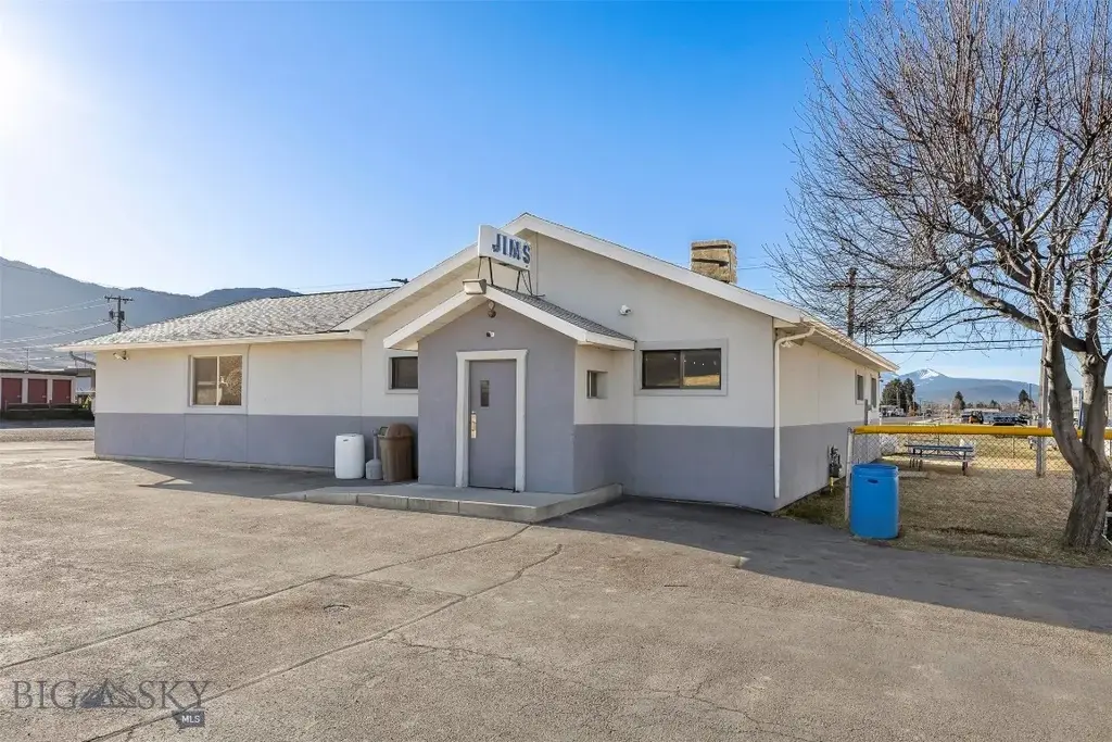 2740 Elm Street, Butte