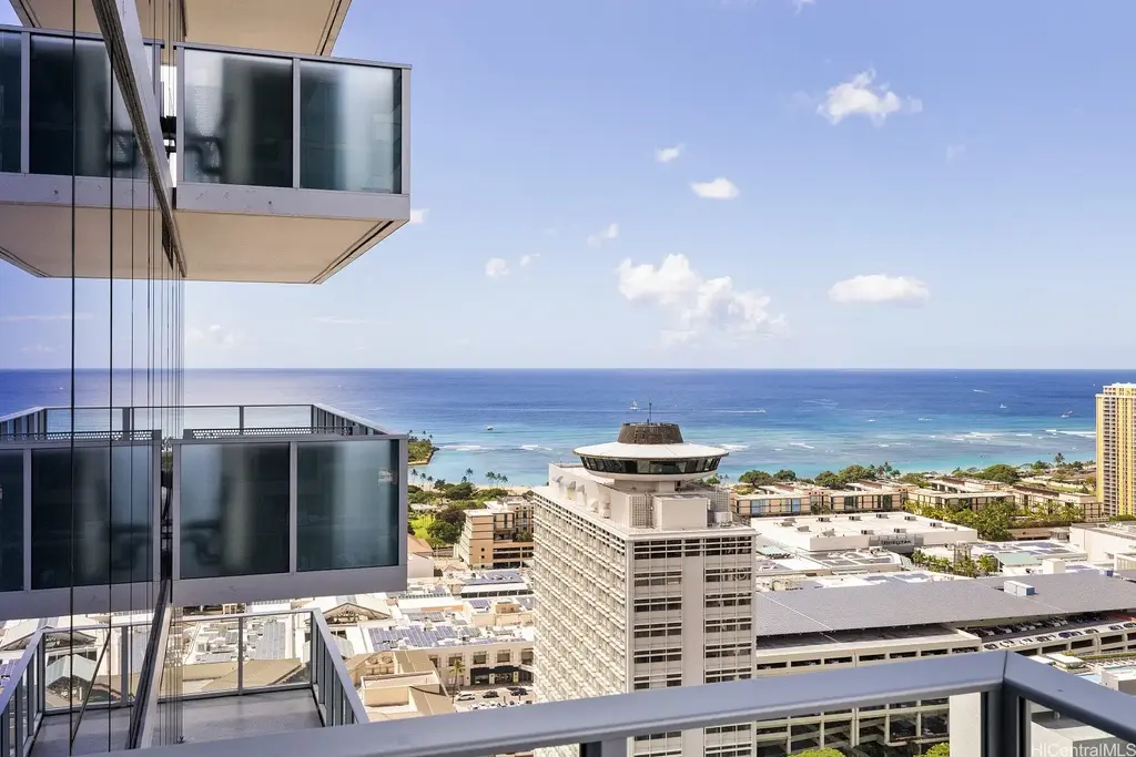 629 Keeaumoku Street # 3502, Honolulu