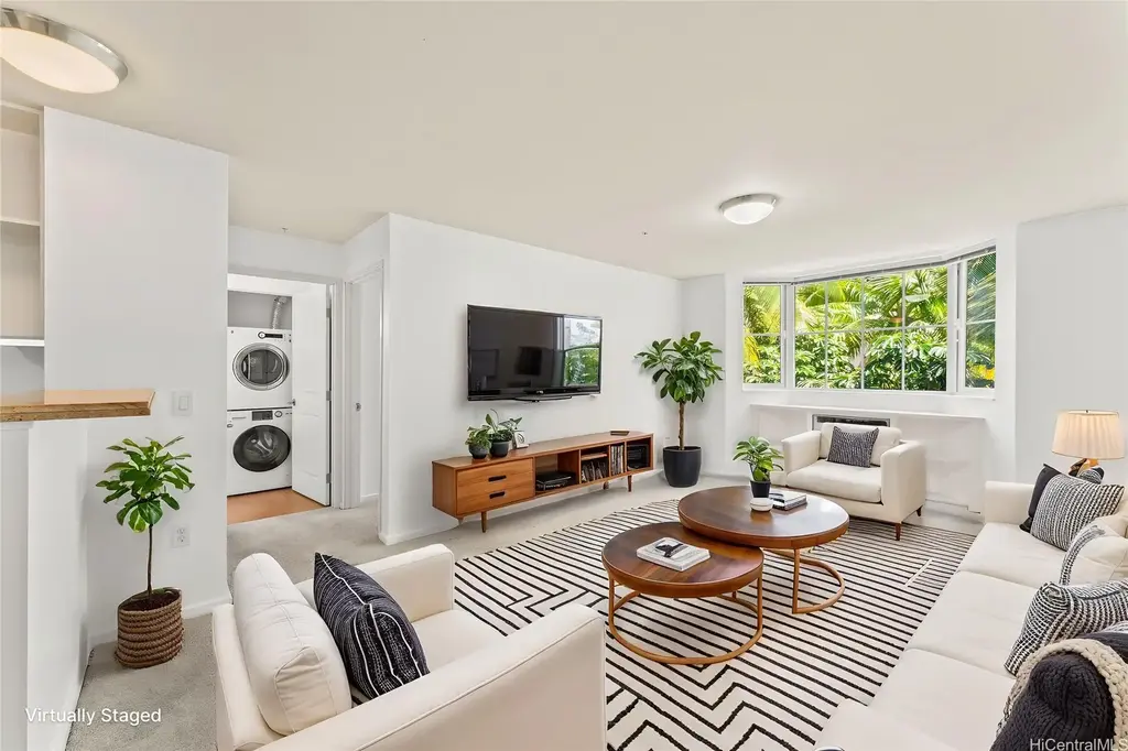 1800 Kaioo Drive # C401, Honolulu